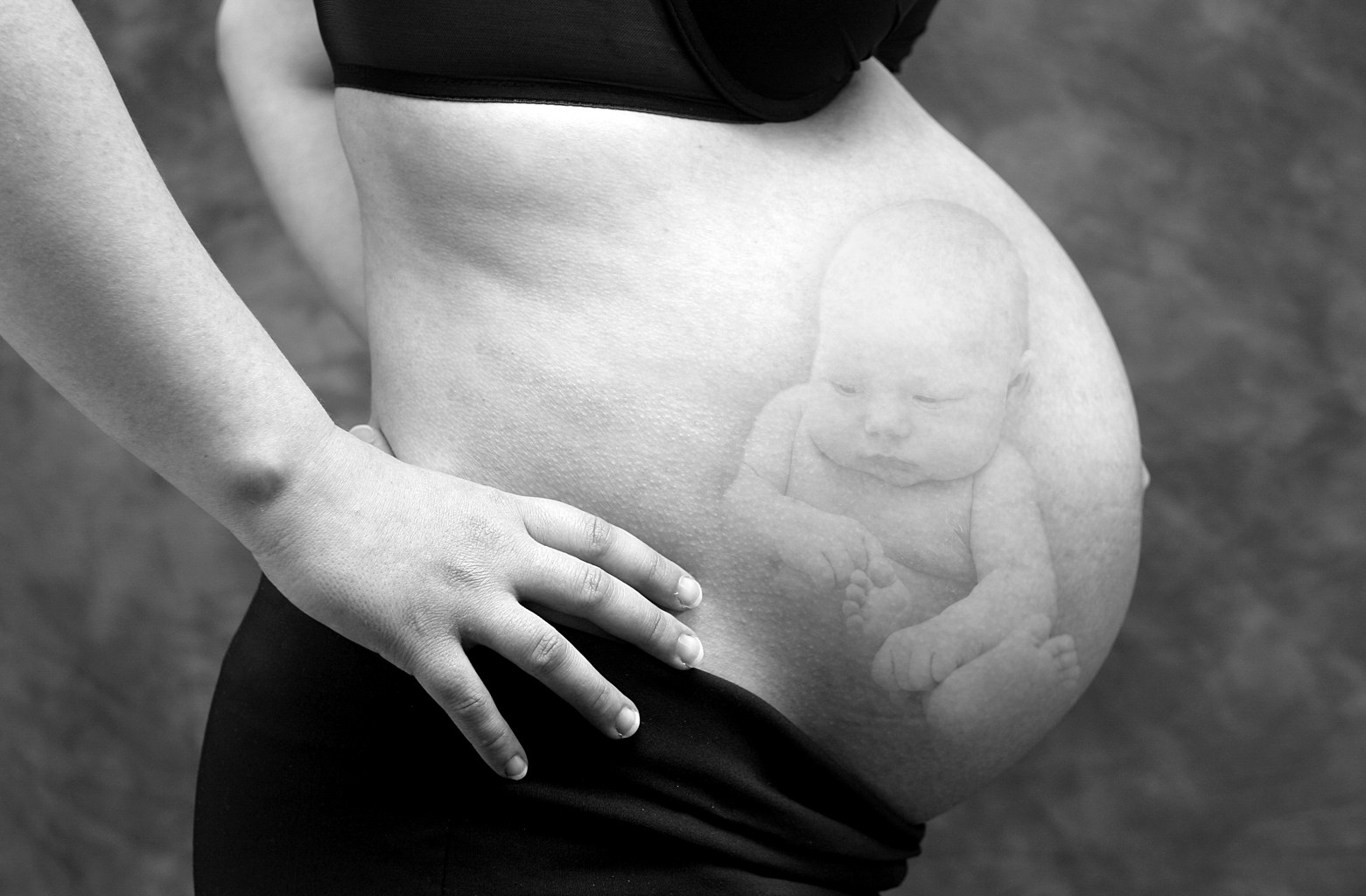 Schwangerer Bauch
